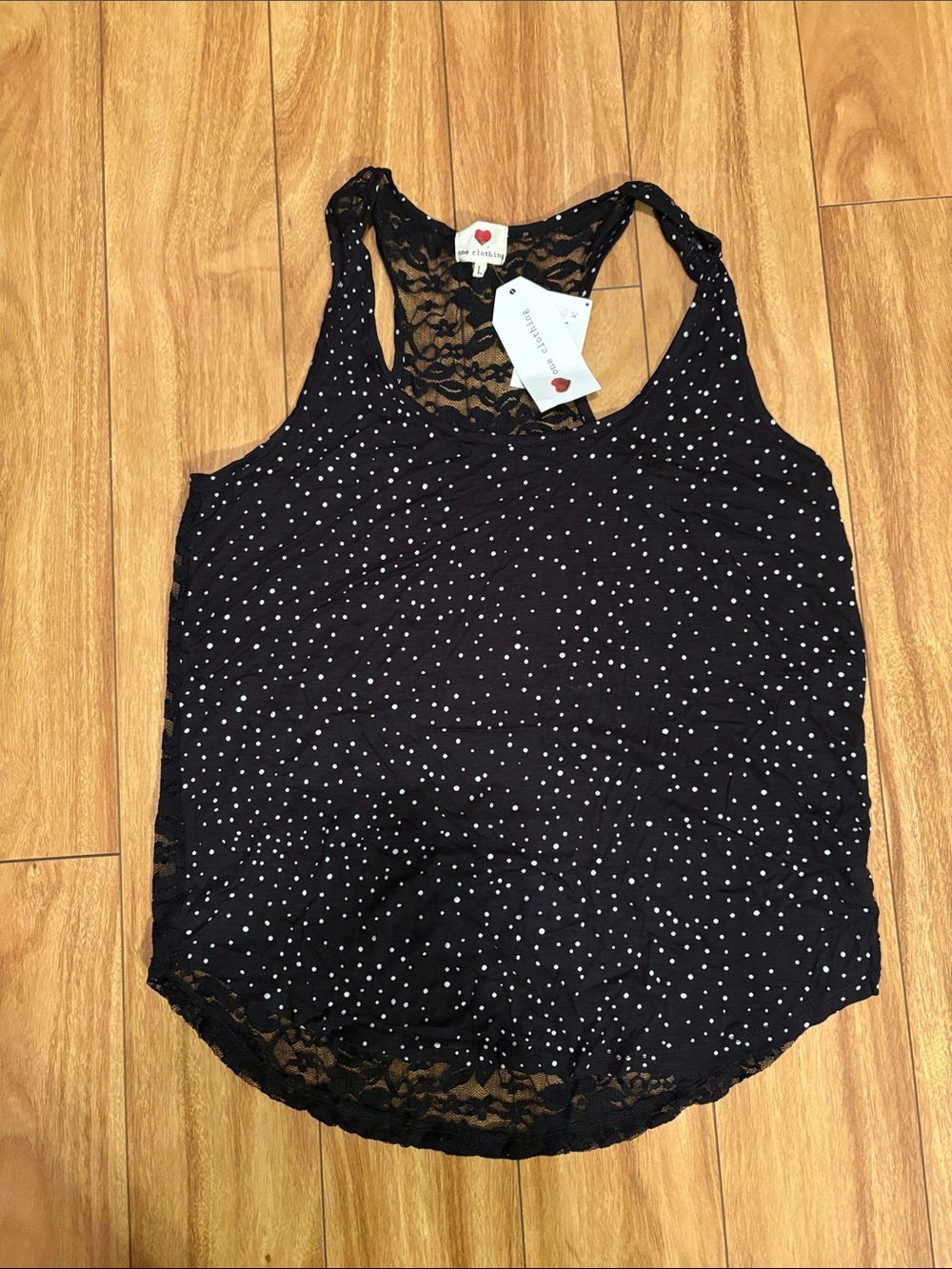 NWT lace-back racerback tank, black & white, rayon, sz Large (Juniors)